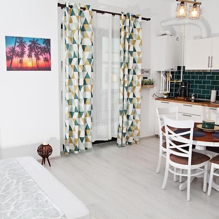 Beach Breeze Residence Năvodari Eksteriør billede